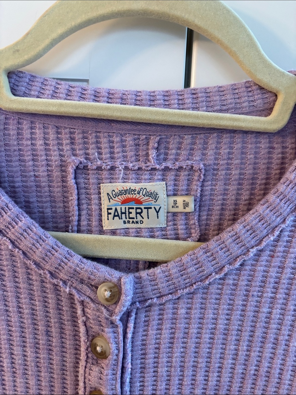 Faherty Lilac Heather Waffle Ribbed  Henley Long-Sleeve Top Like New Cotton XS - Picture 2 of 9